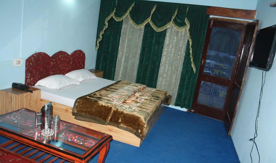 Hotel Highway Inn มะนาลี ภายนอก รูปภาพ